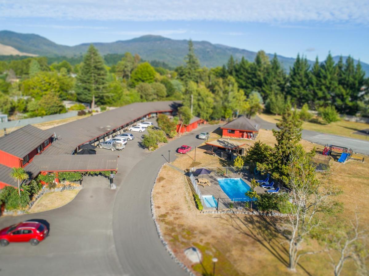 Parklands Motorlodge & Holiday Park Turangi Exterior foto
